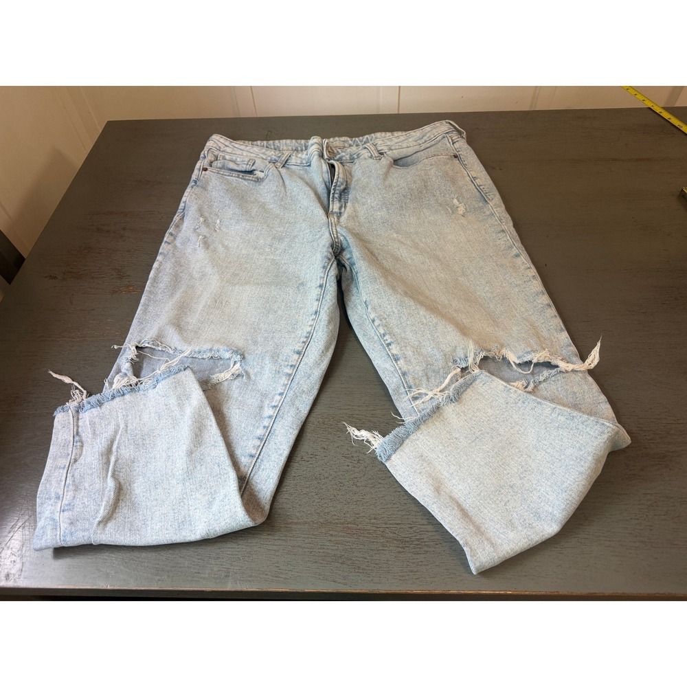 Old Navy OG Straight Distressed Jeans Light Wash High Rise Size 18 Raw Hem